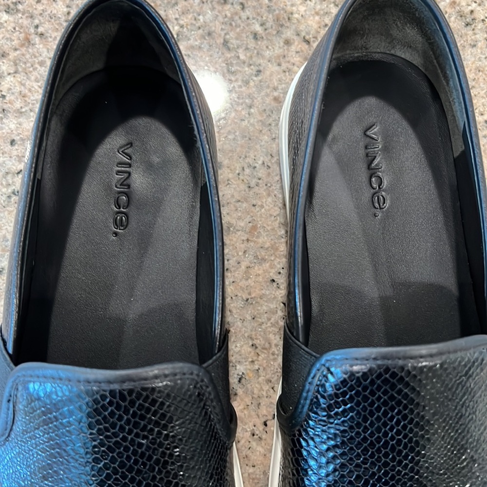 Vince blair perforated slip ons - Picture 4 of 9